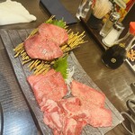 月島焼肉 牛タン処 兎月 - 