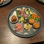 ココフラットカフェ 本町 - 前菜5種