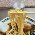 西新井ラーメン - 麺