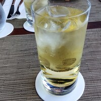 R restaurant & bar - 