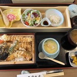 Yokosuka Koura Honten - 華御膳　かに天重