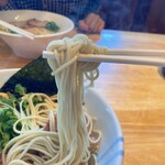 麺処 いち林 - 中細麺