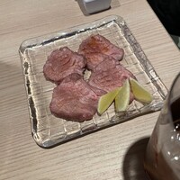 個室 炭火焼肉 本川越 尊 - 