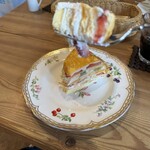 ラ・テイエ - フルーツのミルクレープ