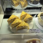 ラ・テイエ - フルーツのミルクレープ