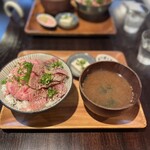 MAGURO GARAGE - 