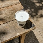 ブリコラージュ ブレッド アンド カンパニー - 本日コーヒーsmall お豆はケニア、とブリコラージュブレッド1/4 購入。いいお天気週末混み合っています(^.^) 2024/05/26