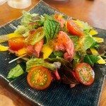 甲州屋蕎麦店 - ローストビーフのサラダ