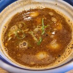 麺屋あらき竃の番人外伝 - スープ