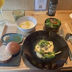 Bistro cafe Junno's Table - 