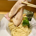 なにわ 麺次郎 - チャーシュー！(/ω＼*)