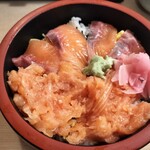 丸万寿司 - 