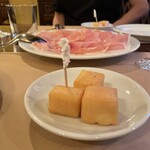 シュリ シュリ - 