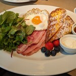 サラベス - フレンチトーストプレート