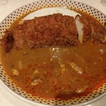 モンスナック 新宿野村ビル店 - カツカレー＋辛口変更1,080円