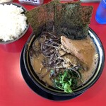 家系ラーメン王道 神道家 - ラーメン（薄め）¥850   キクラゲ¥100  ライス（大盛りサービス）¥100