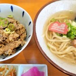 ふぁみりー麺処 いけたま - 