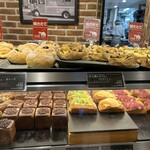 TOMCAT BAKERY - 