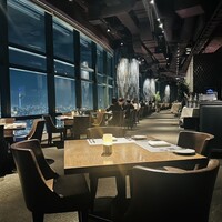 Prime42 steakhouse & sky bar - 