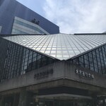 Meigara Tonkatsu Fukurou - 東京藝術劇場。
