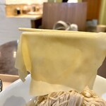 開運橋通 ふじ原 - 大きく切った四角の麺