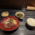 FROG - ステーキ定食セット！