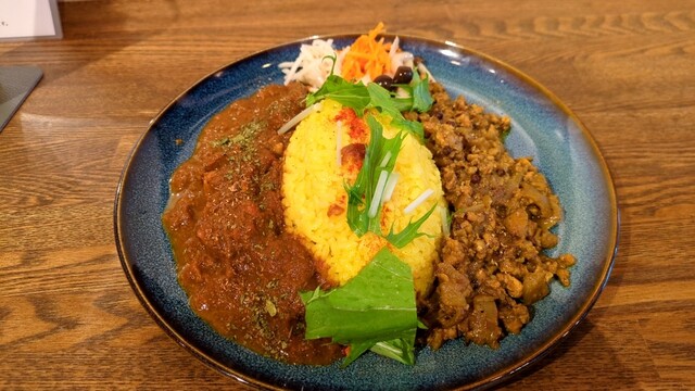 6bottles（シックスボトルズ） - 北仙台（カレー）の写真