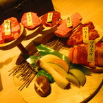 しなもん堂 - 和牛階段　６種盛り合わせ　６９９０円（税込）【２０２４年５月】