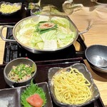 博多もつ鍋おおやま - 食べる前に撮っておいてよかった