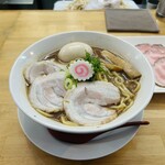 ぶたのほし - とんこつ煮玉子ラーメン(大盛り)&南国スイート桃ニク
