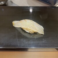 鮨 一 - 