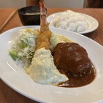 洋食&ビール 自由亭 - Cランチ(1,480円)
ハンバーグ150g･特大海老フライ