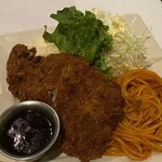 Daruma Restaurant - Tonkatsu Dinner 黒豚とんかつ定食