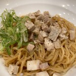 麺庵 利休 - 和え玉ハーフ(鶏油) 150円