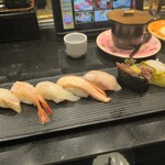 Mawaru Toyamawan Sushi Tama - 