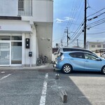 中華そば麦右衛門 - 車ここにとめてよかったんかな？