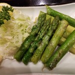 ろばた仁 - アスパラバター焼き