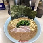 ラーメン 町田家 - ラーメン並800円　お好み全部普通