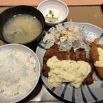 やよい軒 - チキン南蛮とエビフライの定食 ¥1.130(税込)
