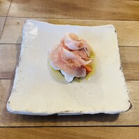 セミーナ - 自家製リコッタチーズと厚真のいちごと生ハム