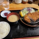 とんかつ檍のカレー屋 いっぺこっぺ - 