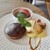 ＳＡＴＵＲＤＡＹ ＳＵＮ - 料理写真:マカロンとバナナケーキ(別アングル)♪