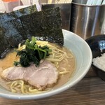 横浜ラーメン 渡来武 - 