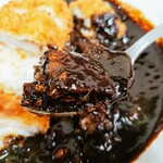 琥珀 - カレールーと牛肉