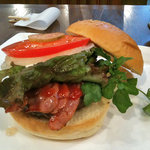 プレイスインザサン - ベーコン＆トマト、レタス