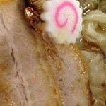 素和可 - チャーシューは厚切りのものと賽の目状のもの