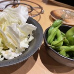 Tetsunabe - つきだしのキャベツ            枝豆
