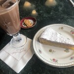 LE CAFE DE L'Officine Universelle Buly - 新しく入ったオレンジのタルト　フェネトラ