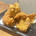 Tabehoudai Nomihoudai Koshitsu Izakaya Hokkorinagomi - 若鶏の唐揚げ