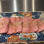 タン・シャリ・焼肉 たんたたん - 